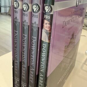 Downton Abbey Limited Edition DVD Set
